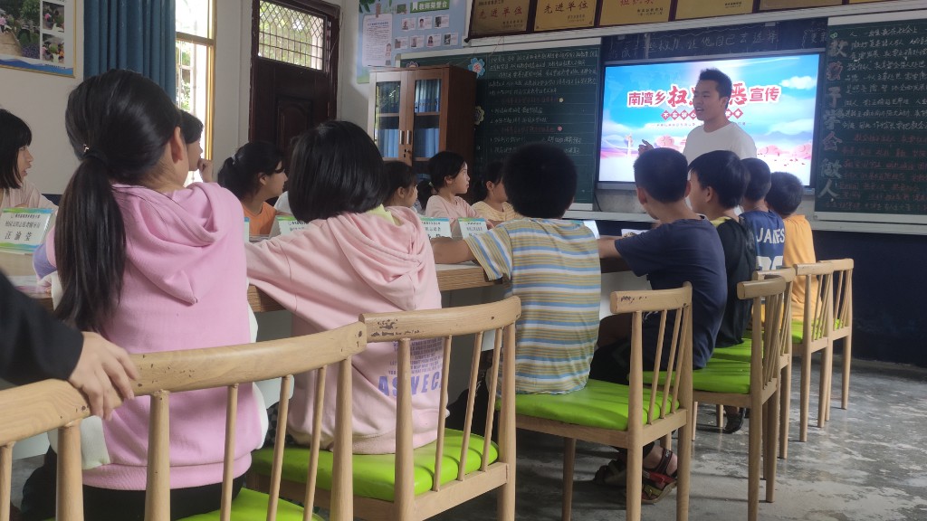 20220616進校園宣傳活動 (39)