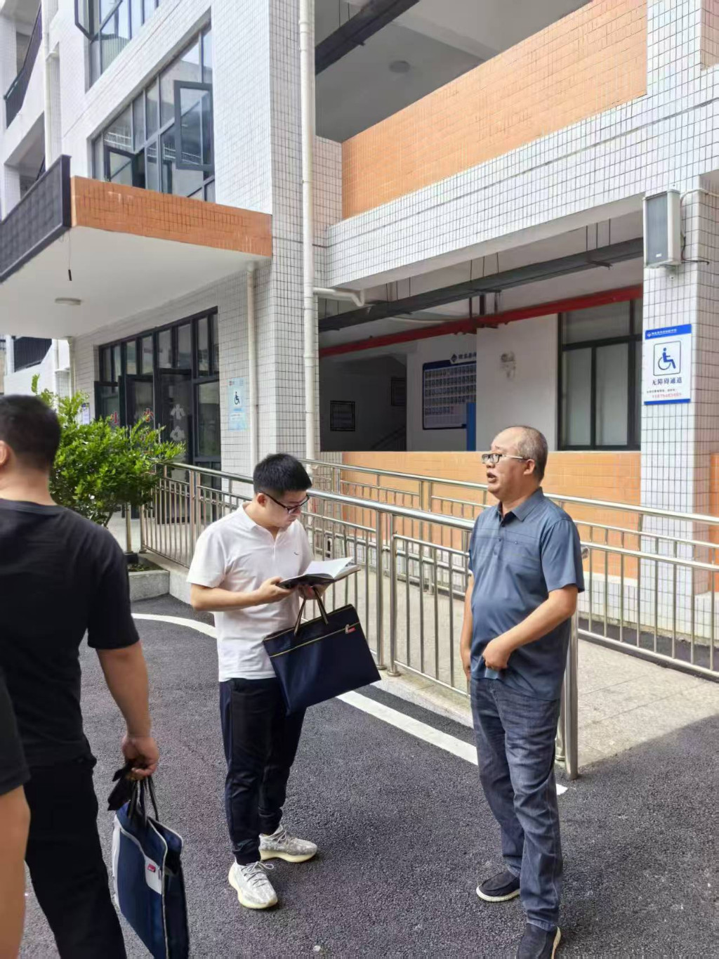 09ca698c4bf22a258efd072c7420eac